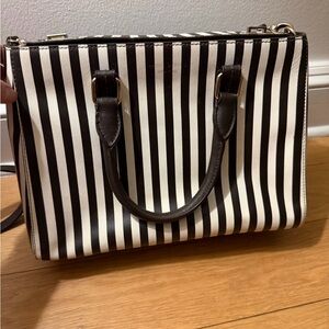 Black and White Striped Handbag Henri Bendel